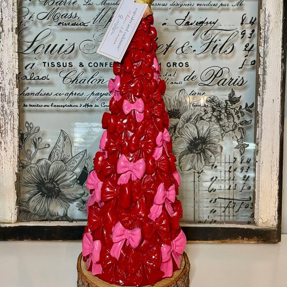 NEW Cupcakes & Cashmere Red and Pink Bow Christmas Tree - Picture 2 of 2